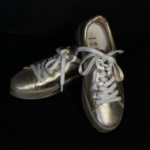 Schutz Metallic Gold Low-Top Sneakers – Size 6 (Women's)